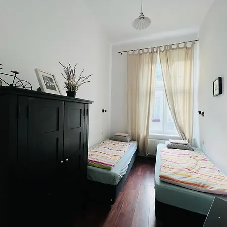 Old Town Apartments Plac Szczepanski Krakow Exterior photo