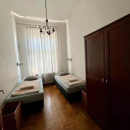 Old Town Apartments Plac Szczepanski Krakow Exterior photo